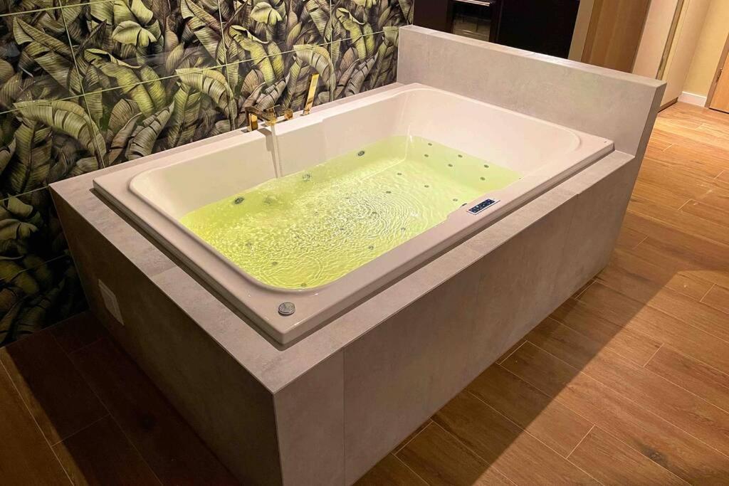 Hawaii Beach Lounge, Loft Z Jacuzzi I Tarasem - Sloneczne Tarasy W Porta Mare, Dziwnowek Dziwnówek Exterior foto